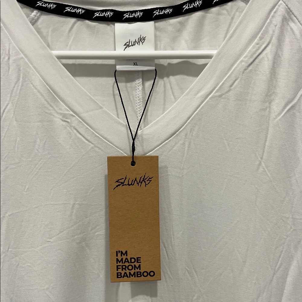 New Slunks: White Men's V-Neck T-Shirt - Picture 2 of 3